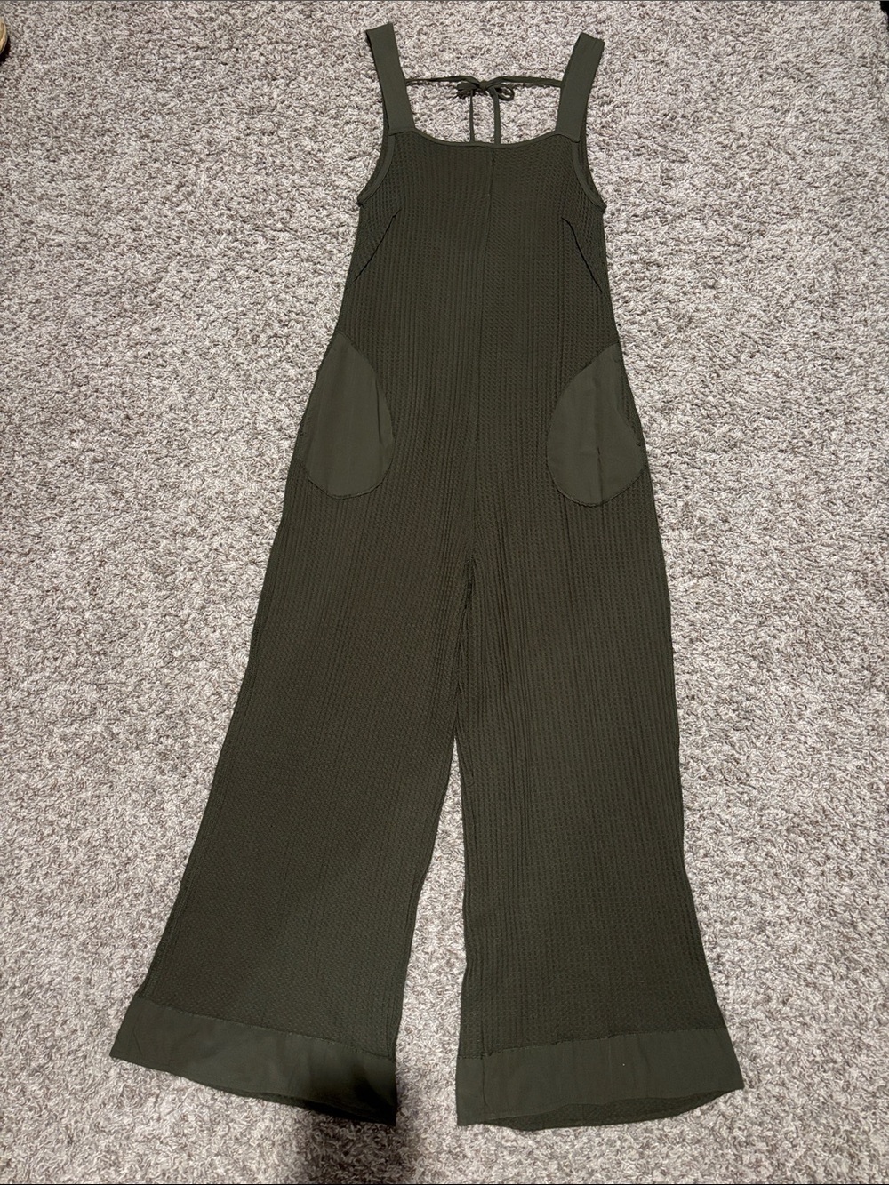 Zenana Outfitters Olive Green Sleeveless Wide-Leg Tie-Back Jumpsuit